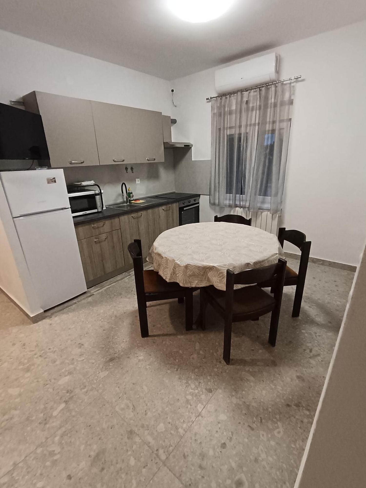 Apartments Lana スタリグラード 部屋 写真